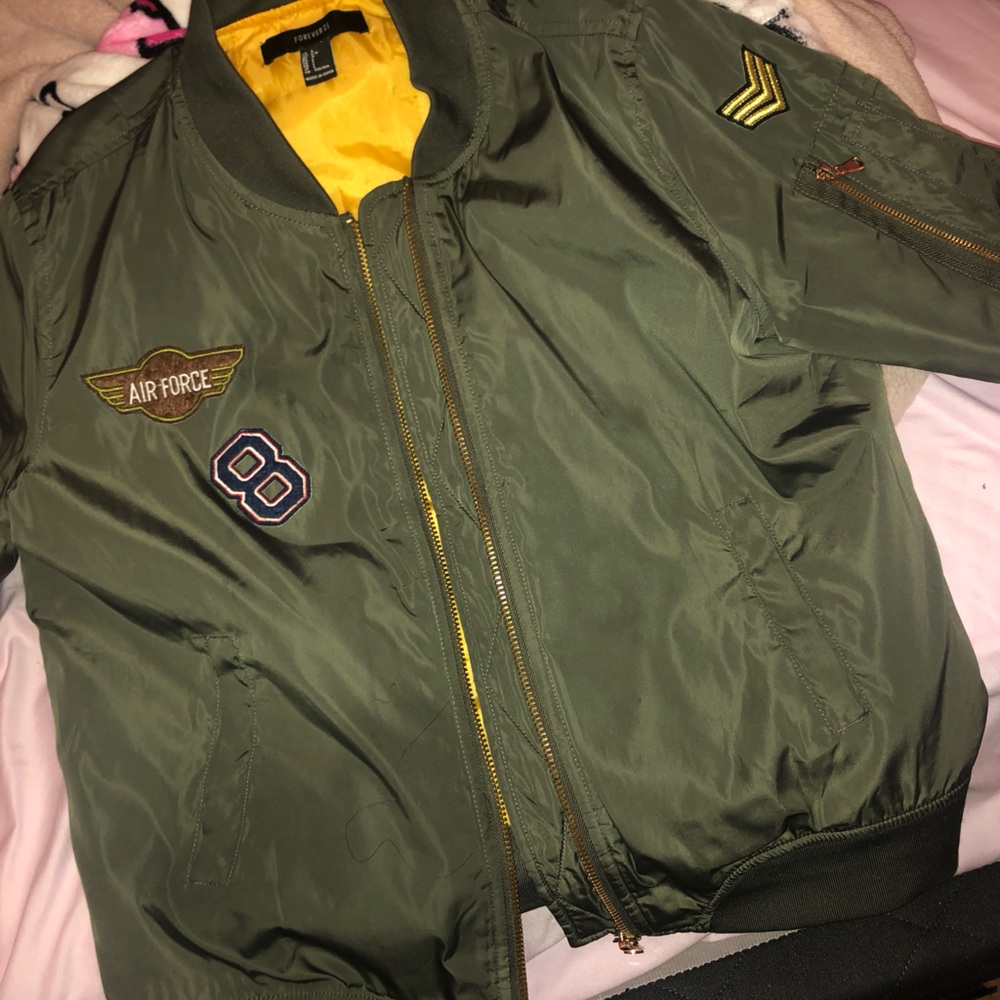 Jacket - Picture 4 of 7